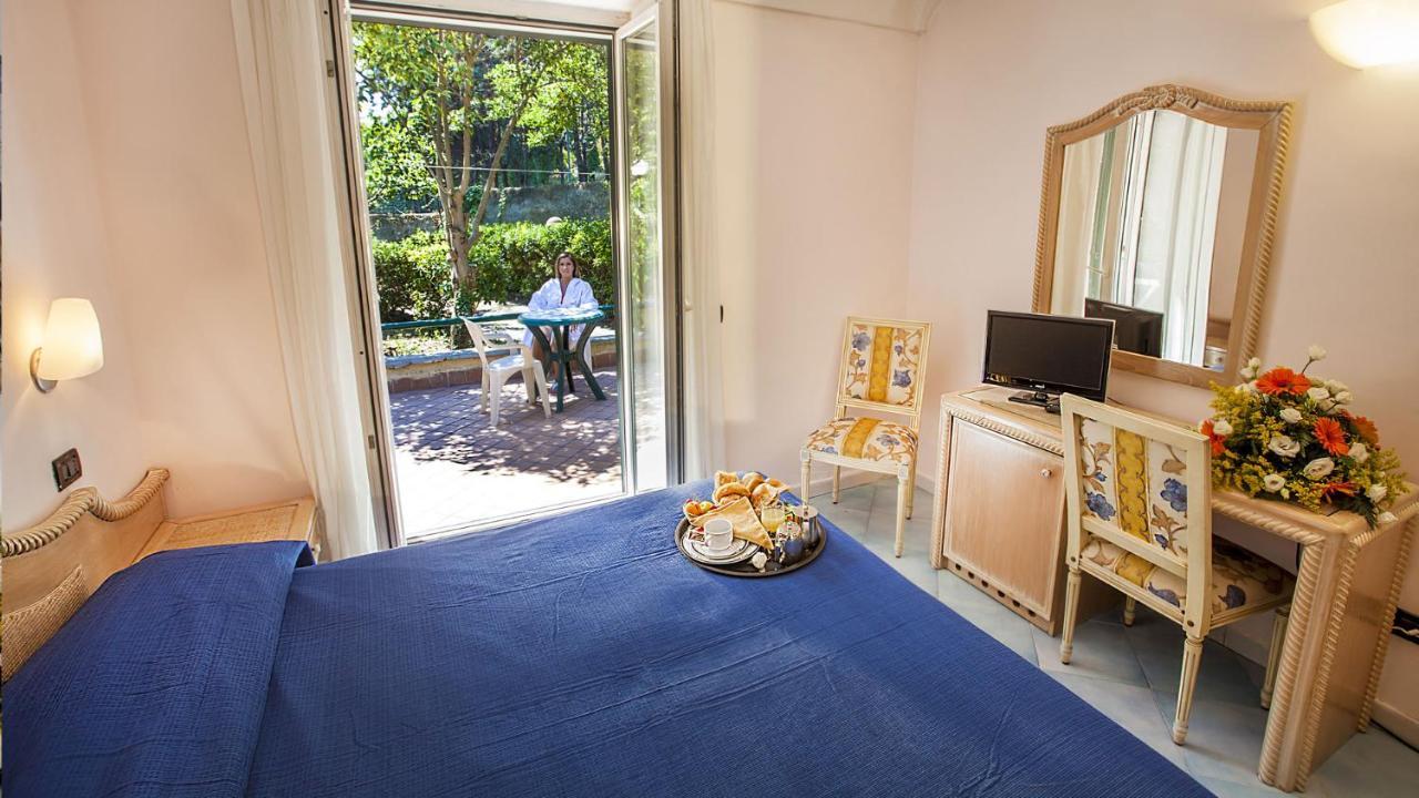 Hotel Terme President Ischia Exterior photo